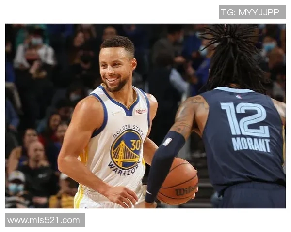 篮板怪兽！M·罗宾逊本赛季篮板率25.1%&前板率29.9%均领衔联盟